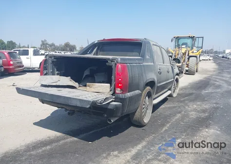 2007 Cadillac Escalade Ext Standard z USA, uszkodzony, nr VIN 3GYFK62887G197848